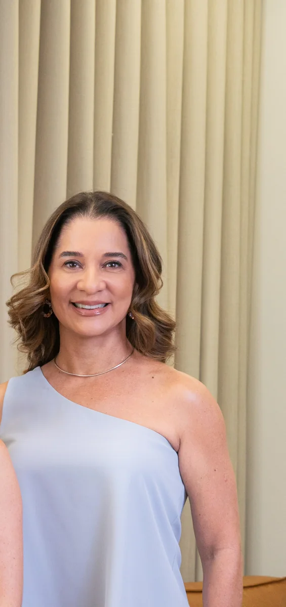 Dra. Claudia Pedroso